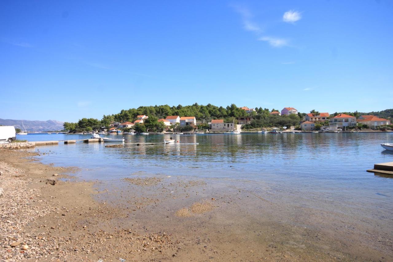 Rooms With A Parking Space Lumbarda, Korcula - 4436 Экстерьер фото