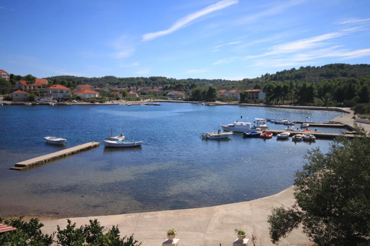 Rooms With A Parking Space Lumbarda, Korcula - 4436 Экстерьер фото